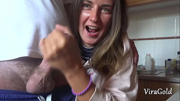 Quick Homemade Handjob from Sexy Camilla Moon with Lot A Cum VGHV083