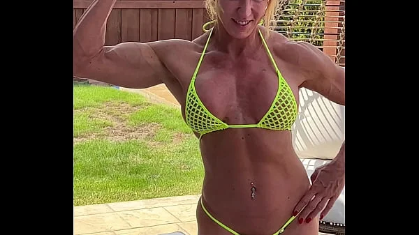 I'd love to show you my pussy and ass...over and over again..All in a itty bikini!
