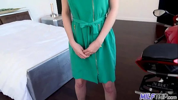Busty MILF Pepper Hart Provides Naked Room Service