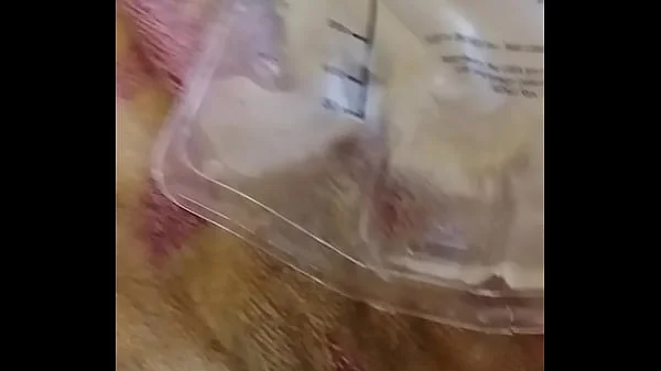 Catheter in wet pussy, can't stop peeing....
